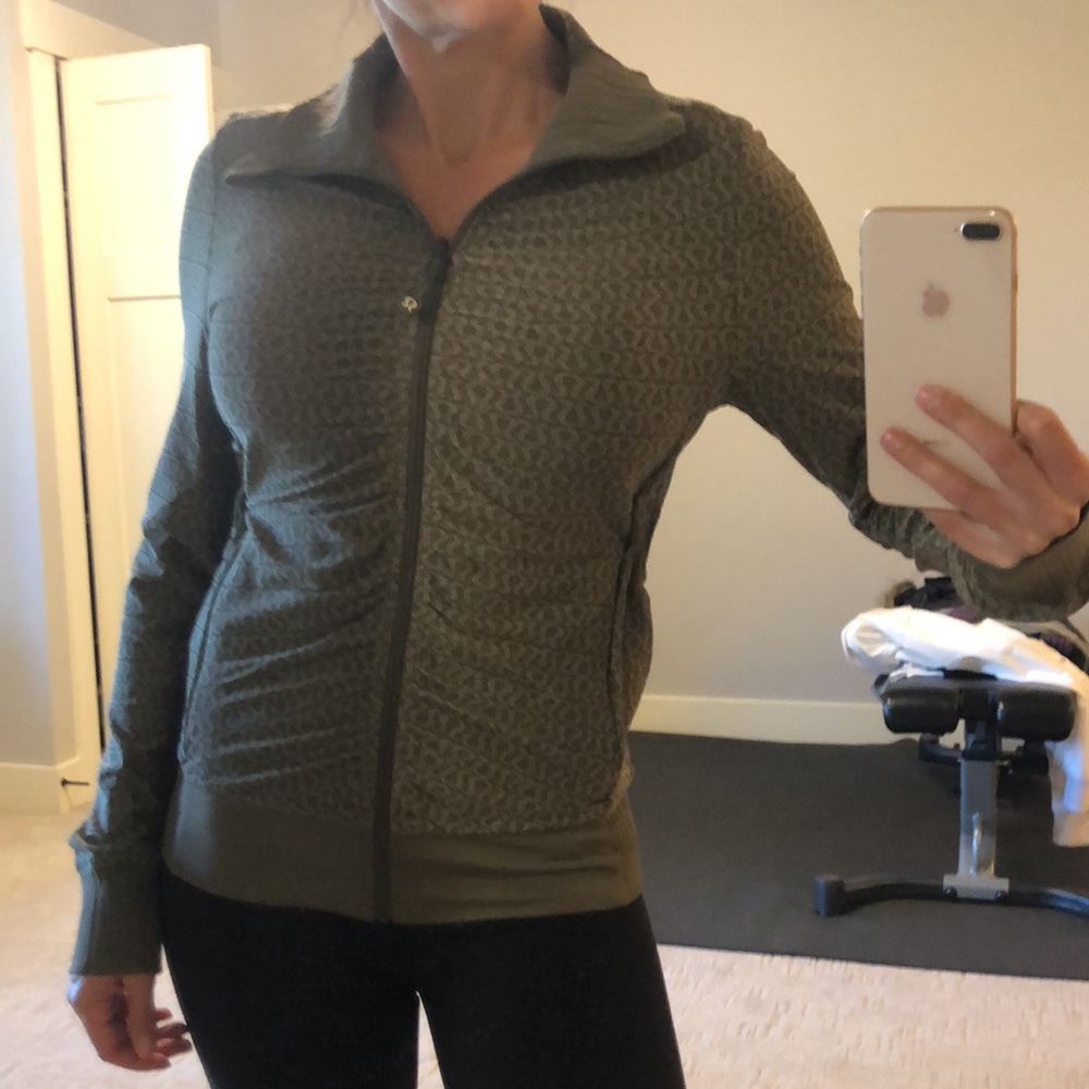 Reversible Lululemon jacket - Picture 6 of 9